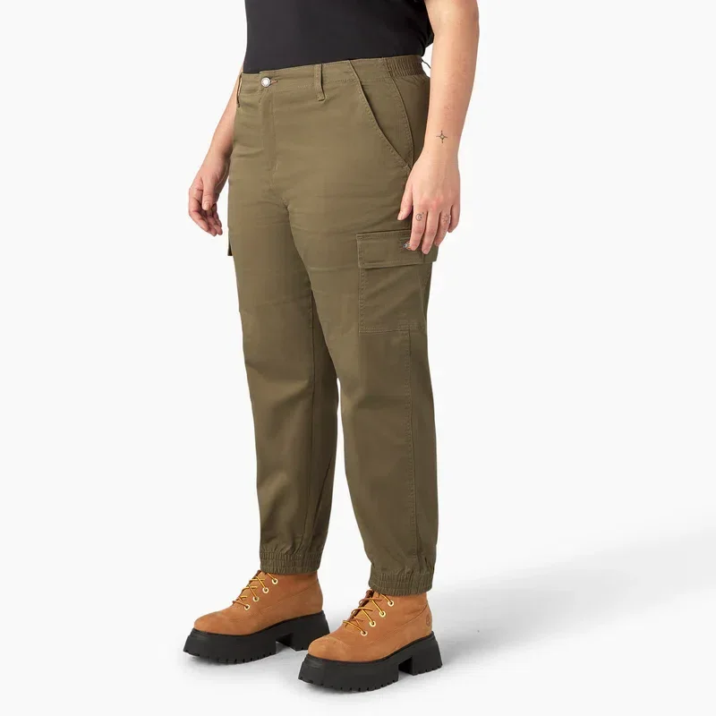 Women’s Plus High Rise Fit Cargo Pants Women’s Plus High Rise Fit Cargo Pants