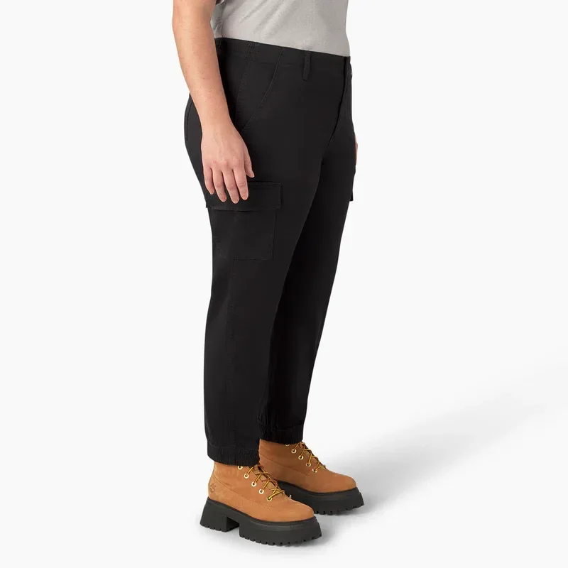 Women’s Plus High Rise Fit Cargo Pants Women’s Plus High Rise Fit Cargo Pants