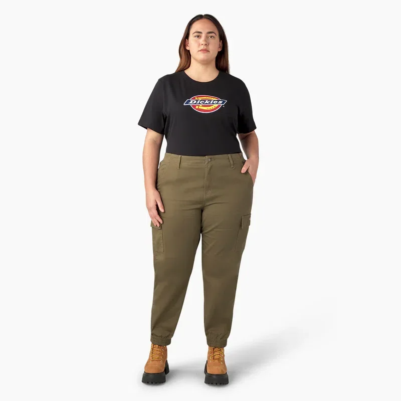 Women’s Plus High Rise Fit Cargo Pants Women’s Plus High Rise Fit Cargo Pants