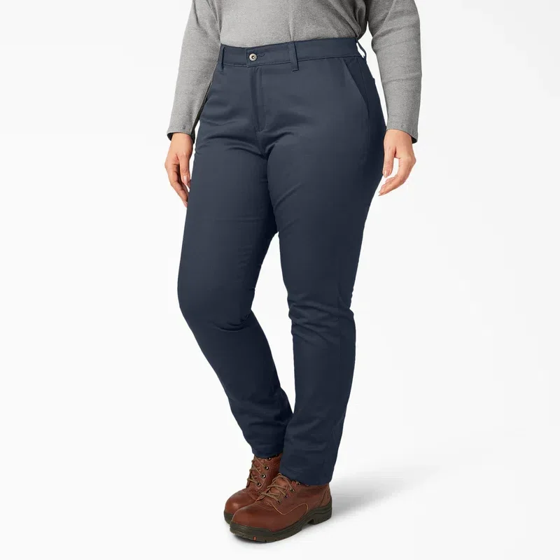 Women’s Plus Mid Rise Skinny Leg Pants Women’s Plus Mid Rise Skinny Leg Pants