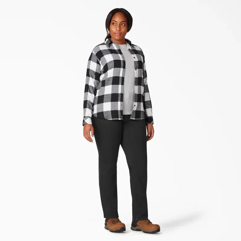 Women’s Plus Perfect Shape Straight Fit Jeans Women’s Plus Perfect Shape Straight Fit Jeans