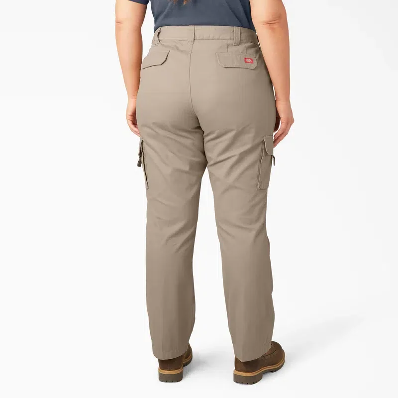 Women’s Plus Relaxed Fit Cargo Pants Women’s Plus Relaxed Fit Cargo Pants