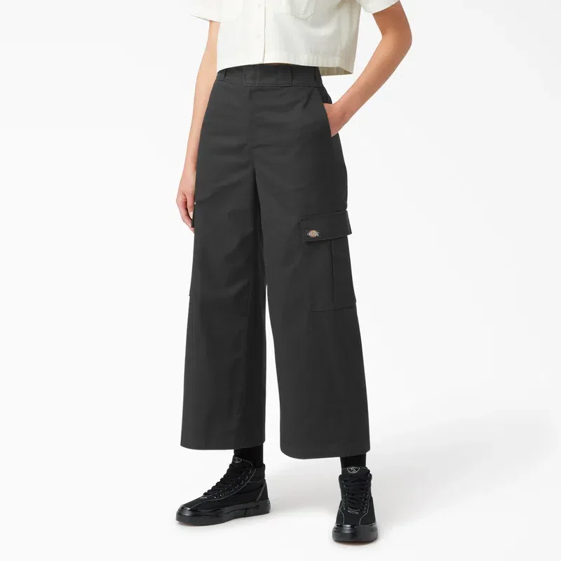 Women’s Regular Fit Cargo Pants Women’s Regular Fit Cargo Pants