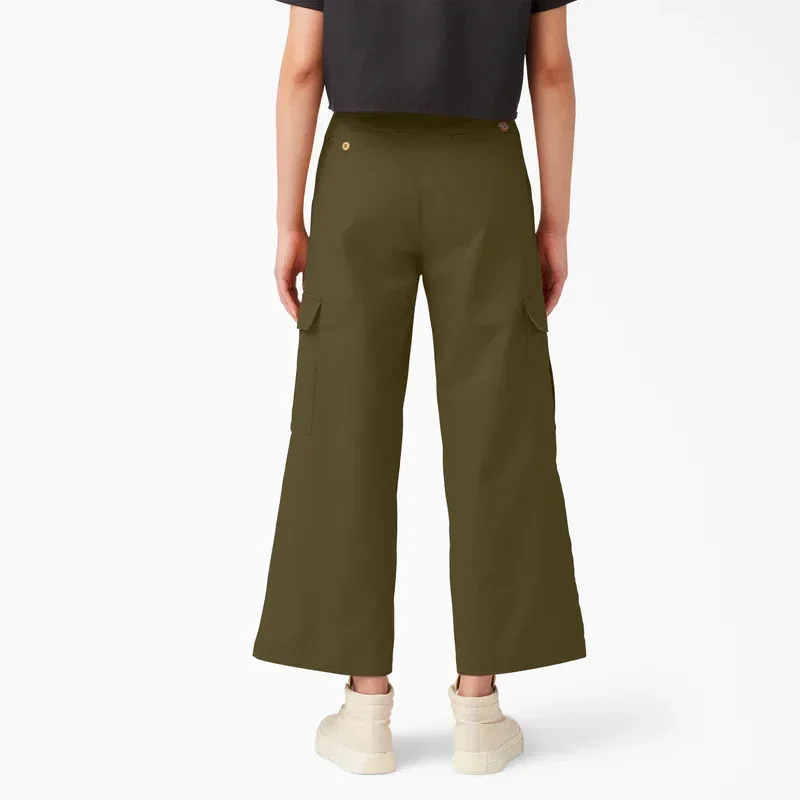 Women’s Regular Fit Cargo Pants Women’s Regular Fit Cargo Pants