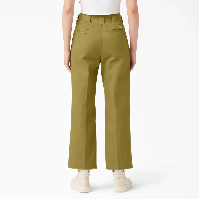 Women’s Regular Fit Cropped Pants Women’s Regular Fit Cropped Pants