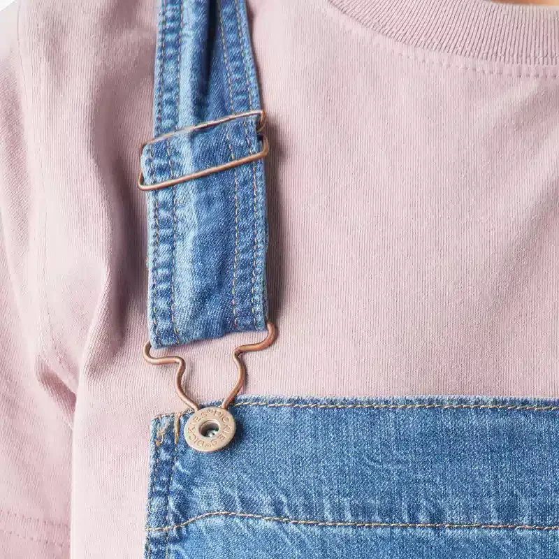 Women’s Relaxed Fit Bib Overalls Women’s Relaxed Fit Bib Overalls