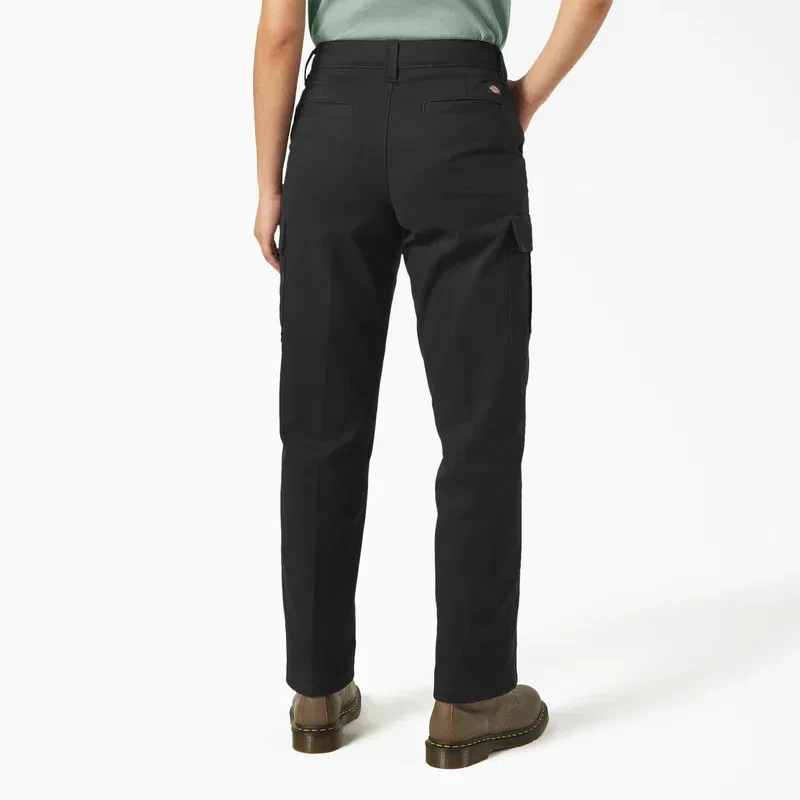 Women’s Relaxed Fit Cargo Pants Women’s Relaxed Fit Cargo Pants