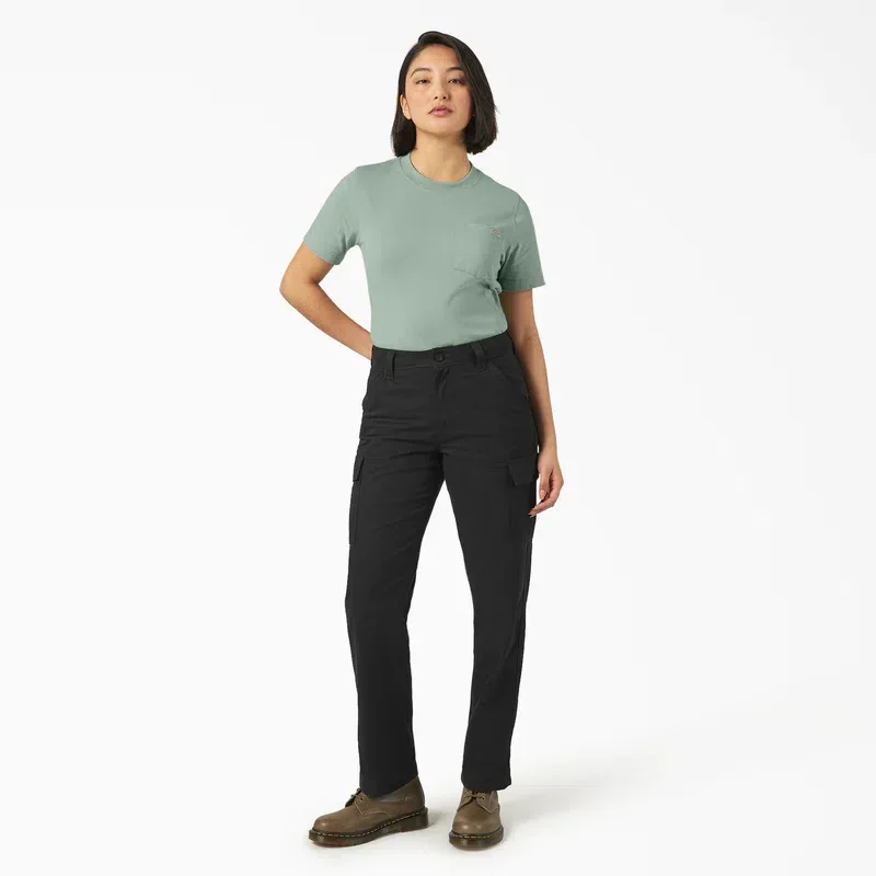 Women’s Relaxed Fit Cargo Pants Women’s Relaxed Fit Cargo Pants