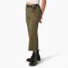 Women’s Relaxed Fit Contrast Stitch Cropped Cargo Pants Women’s Relaxed Fit Contrast Stitch Cropped Cargo Pants