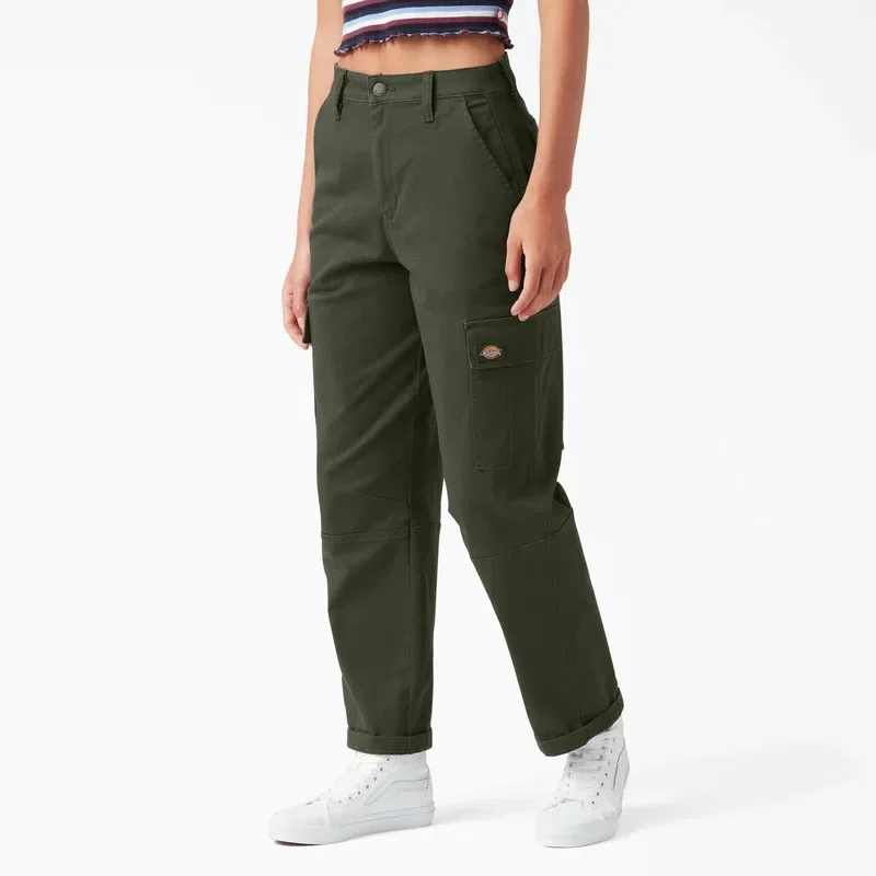 Women’s Relaxed Fit Cropped Cargo Pants Women’s Relaxed Fit Cropped Cargo Pants
