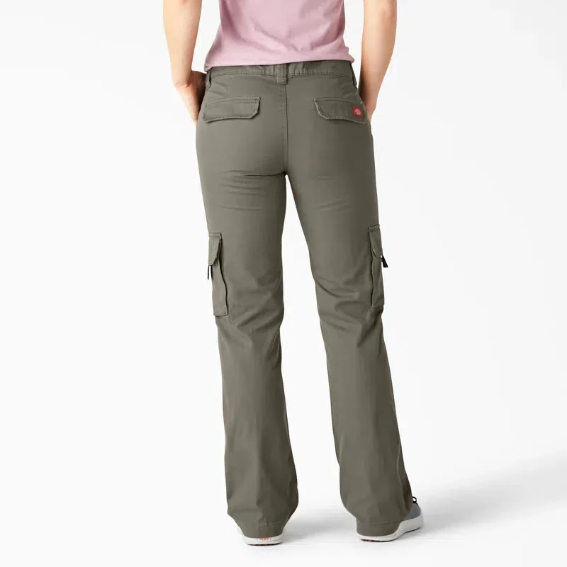Women’s Relaxed Fit Straight Leg Cargo Pants Women’s Relaxed Fit Straight Leg Cargo Pants