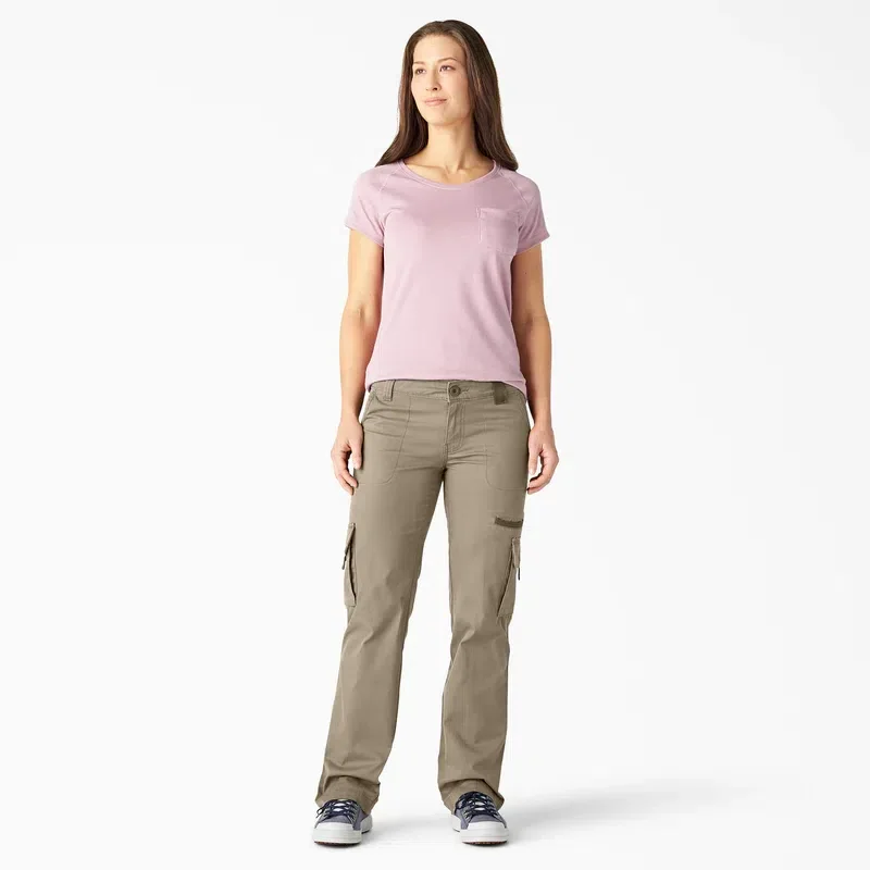 Women’s Relaxed Fit Straight Leg Cargo Pants Women’s Relaxed Fit Straight Leg Cargo Pants