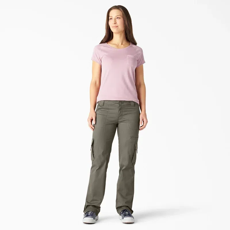 Women’s Relaxed Fit Straight Leg Cargo Pants Women’s Relaxed Fit Straight Leg Cargo Pants