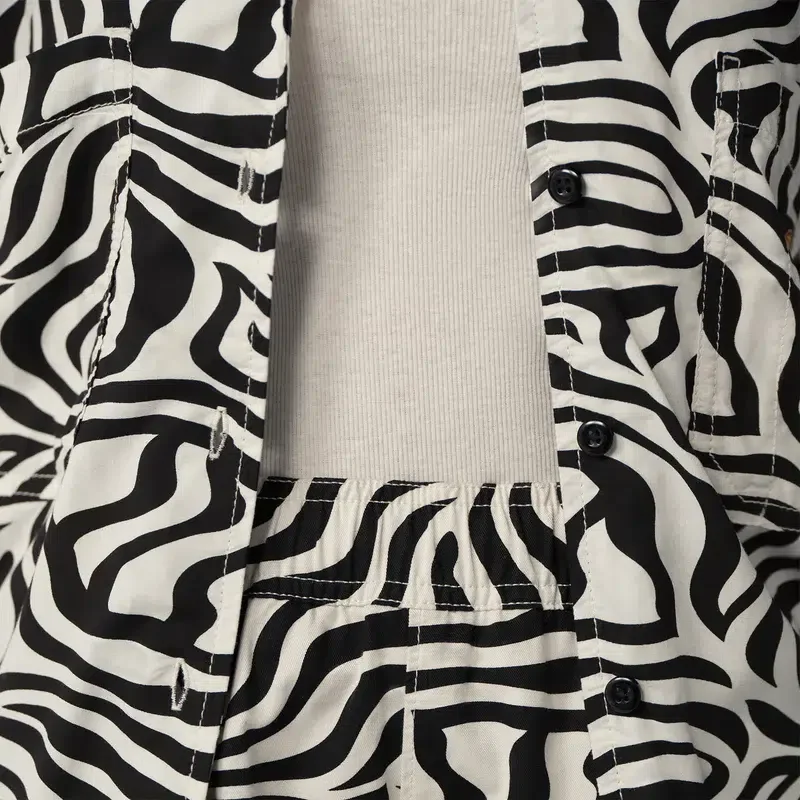 Women’s Zebra Print Work Shirt Women’s Zebra Print Work Shirt