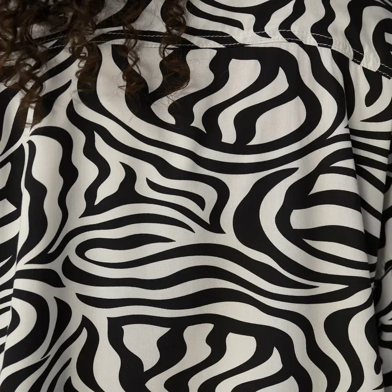 Women’s Zebra Print Work Shirt Women’s Zebra Print Work Shirt